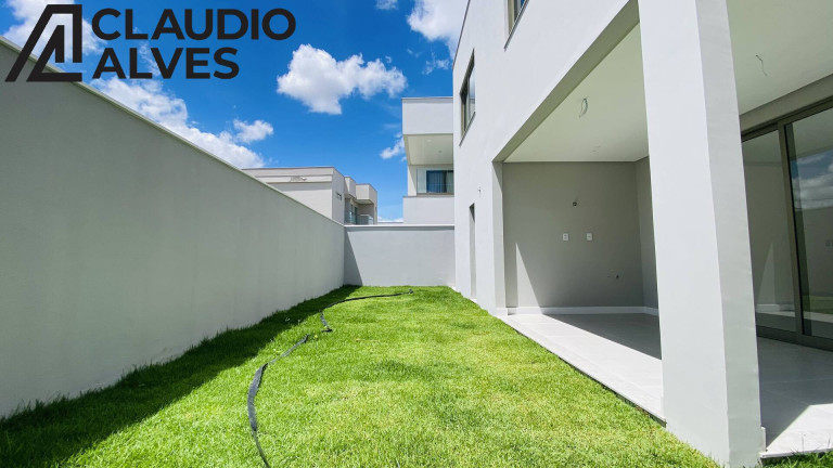 Imagem Casa de Condomínio com 4 Quartos à Venda, 225 m² em Papagaio - Feira De Santana