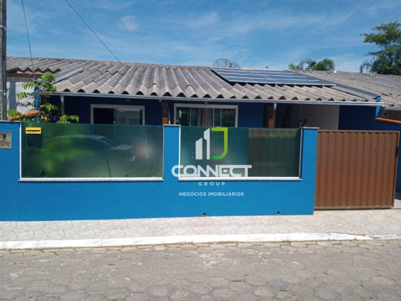 Imagem Casa com 2 Quartos à Venda, 117 m² em Espinheiros - Itajaí