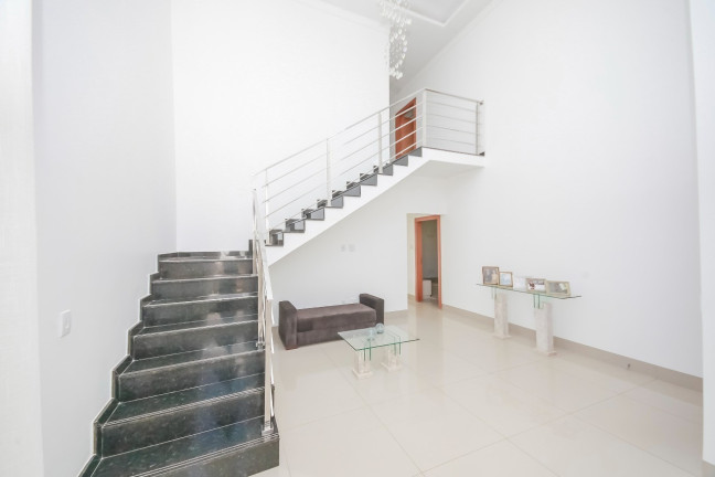 Imagem Casa de Condomínio com 5 Quartos à Venda, 403 m² em Jardins Lisboa - Goiânia