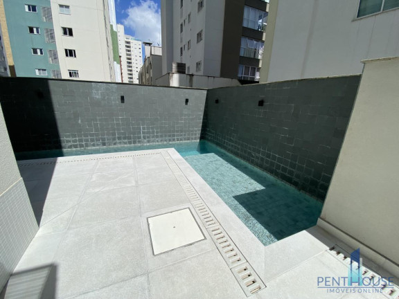 Imagem Apartamento com 3 Quartos à Venda, 196 m² em Centro - Balneário Camboriú