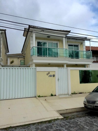 Imagem Casa com 3 Quartos à Venda,  em Portinho - Cabo Frio
