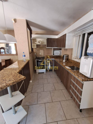 Imagem Casa com 3 Quartos para Alugar, em Itacolomi - Balneário Piçarras Imagem Casa com 3 Quartos para Alugar, em Itacolomi - Balneário Piçarras