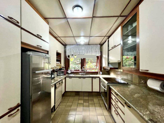 Imagem Casa de Condomínio com 5 Quartos à Venda, em Palos Verdes - Carapicuíba Imagem Casa de Condomínio com 5 Quartos à Venda, em Palos Verdes - Carapicuíba