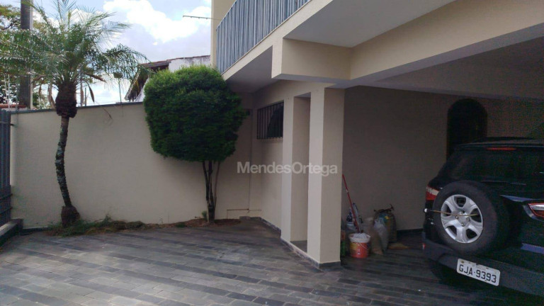 Imagem Casa com 3 Quartos para Alugar, 250 m² em Vila Leão - Sorocaba