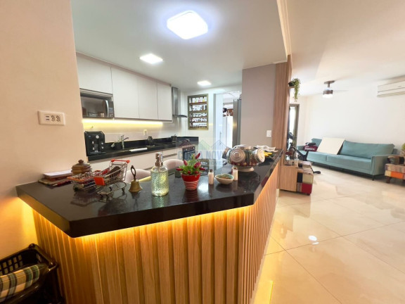 Imagem Apartamento com 2 Quartos à Venda, 102 m²