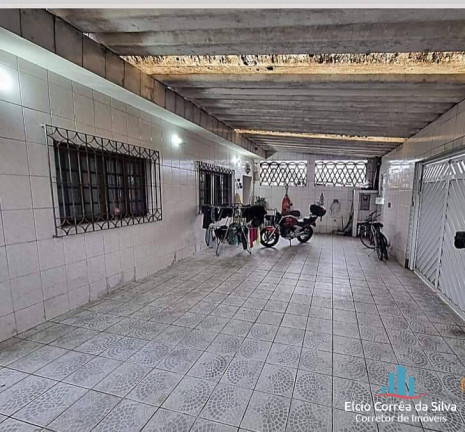 Imagem Casa com 3 Quartos à Venda, 270 m² em Bom Retiro - Santos Imagem Casa com 3 Quartos à Venda, 270 m² em Bom Retiro - Santos