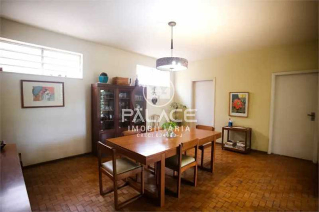 Imagem Imóvel com 4 Quartos à Venda, 300 m² em Jardim Europa - Piracicaba Imagem Imóvel com 4 Quartos à Venda, 300 m² em Jardim Europa - Piracicaba