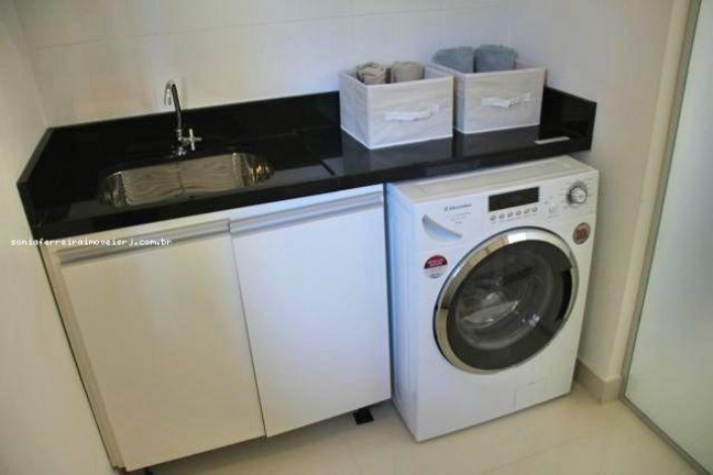 Imagem Casa com 3 Quartos à Venda, em Freguesia - Rio De Janeiro Imagem Casa com 3 Quartos à Venda, em Freguesia - Rio De Janeiro