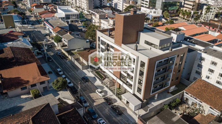 Apartamento com 2 Quartos à Venda, 65 m² em Trindade - Florianópolis