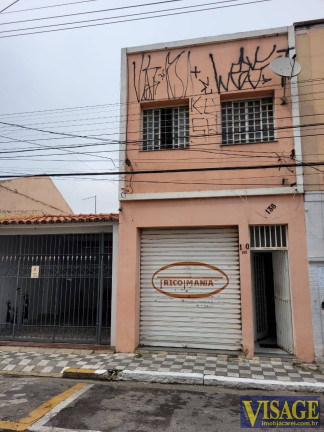 Casa à Venda, 209 m² em Centro - Jacareí