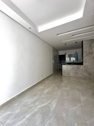 Imagem Casa com 2 Quartos à Venda, 63 m² em Canto Do Forte - Praia Grande