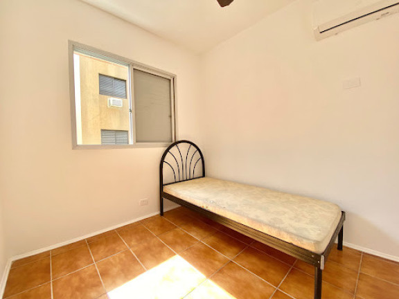 Imagem Apartamento com 3 Quartos à Venda, 77 m² em Enseada - Guarujá