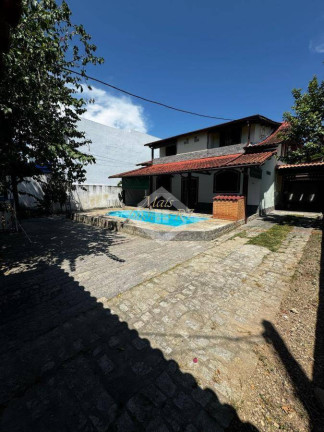 Casa com 5 Quartos à Venda, 360 m² em Engenho Do Mato - Niterói