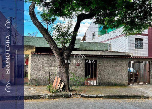 Casa com 4 Quartos à Venda, 100 m² em Brasiléia - Betim