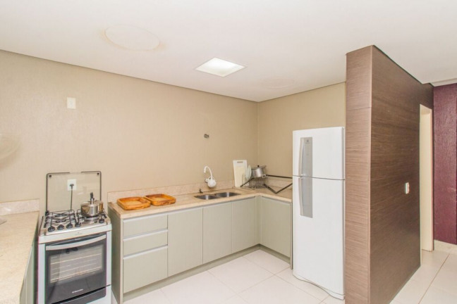 Imagem Imóvel com 3 Quartos à Venda, 102 m² em Menino Deus - Porto Alegre Imagem Imóvel com 3 Quartos à Venda, 102 m² em Menino Deus - Porto Alegre