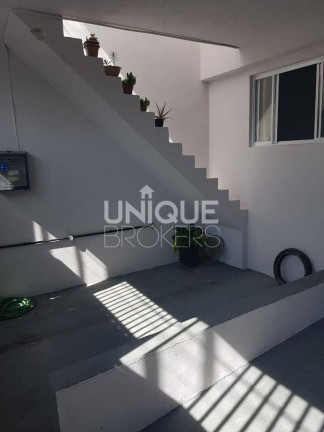 Imagem Casa com 2 Quartos à Venda, 125 m² em Jundiaí