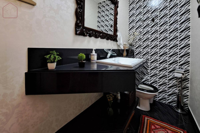 Imagem Casa com 5 Quartos à Venda, 425 m²