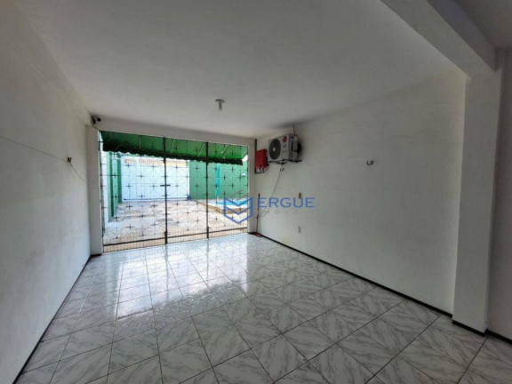 Imagem Casa com 4 Quartos à Venda, 165 m² em Itaperi - Fortaleza Imagem Casa com 4 Quartos à Venda, 165 m² em Itaperi - Fortaleza
