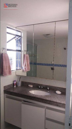 Imagem Apartamento com 4 Quartos à Venda, 186 m² em Candelária - Natal
