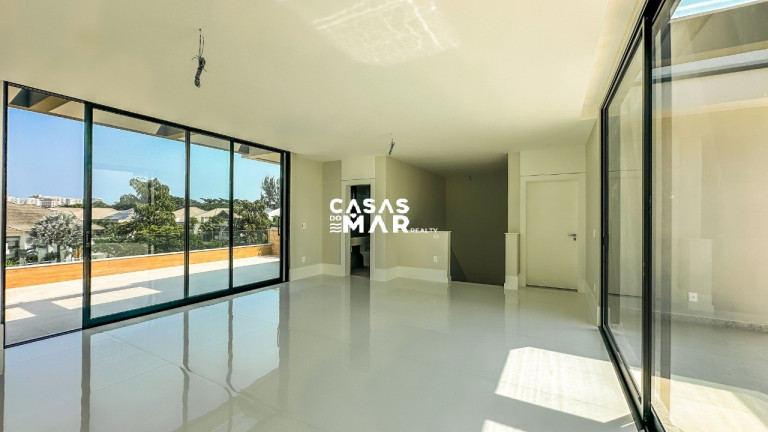 Imagem Casa com 5 Quartos à Venda, 860 m² em Barra Da Tijuca - Rio De Janeiro Imagem Casa com 5 Quartos à Venda, 860 m² em Barra Da Tijuca - Rio De Janeiro