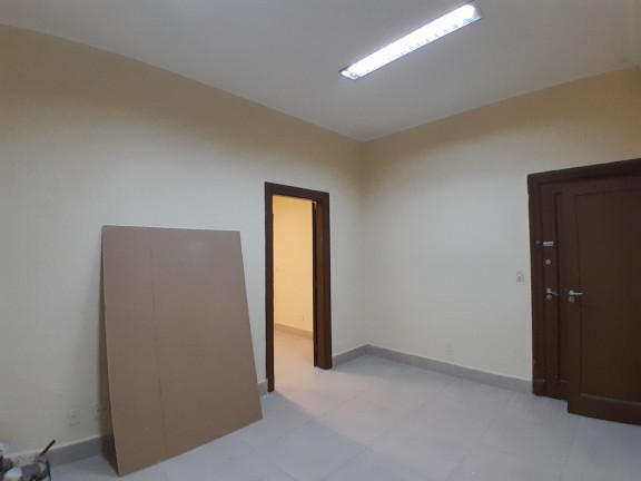 Imóvel Comercial para Alugar, 79 m² em Centro - Santos