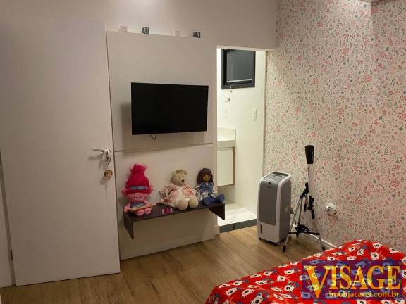 Imagem Casa com 4 Quartos à Venda, em Golden Park - Jacareí Imagem Casa com 4 Quartos à Venda, em Golden Park - Jacareí
