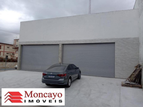 Imagem Imóvel com 1 Quarto para Alugar, 116 m² em Centro - Caraguatatuba