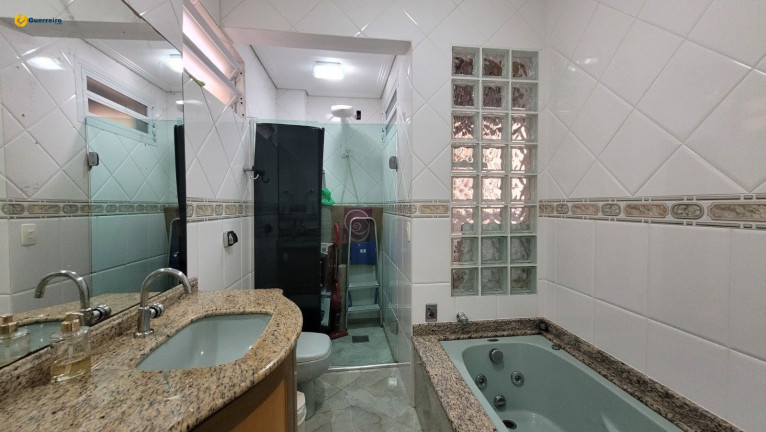 Imagem Apartamento com 3 Quartos à Venda, 152 m² em Centro - Florianópolis Imagem Apartamento com 3 Quartos à Venda, 152 m² em Centro - Florianópolis