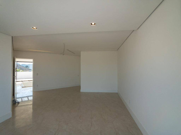 Imagem Casa de Condomínio com 4 Quartos à Venda, 1.533 m² em Barra Da Tijuca - Rio De Janeiro Imagem Casa de Condomínio com 4 Quartos à Venda, 1.533 m² em Barra Da Tijuca - Rio De Janeiro