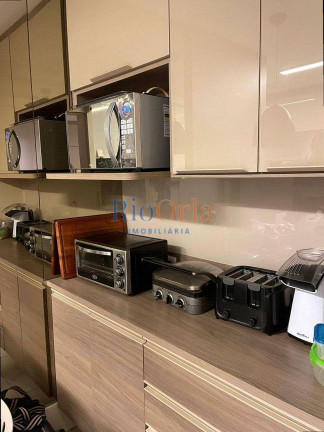 Imagem Apartamento com 3 Quartos à Venda, 221 m² em Barra Da Tijuca - Rio De Janeiro Imagem Apartamento com 3 Quartos à Venda, 221 m² em Barra Da Tijuca - Rio De Janeiro