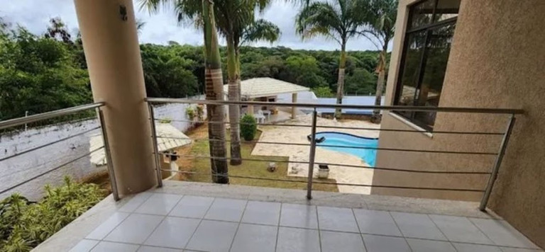 Imagem Casa com 4 Quartos à Venda, 500 m² em Portão - Lauro De Freitas Imagem Casa com 4 Quartos à Venda, 500 m² em Portão - Lauro De Freitas