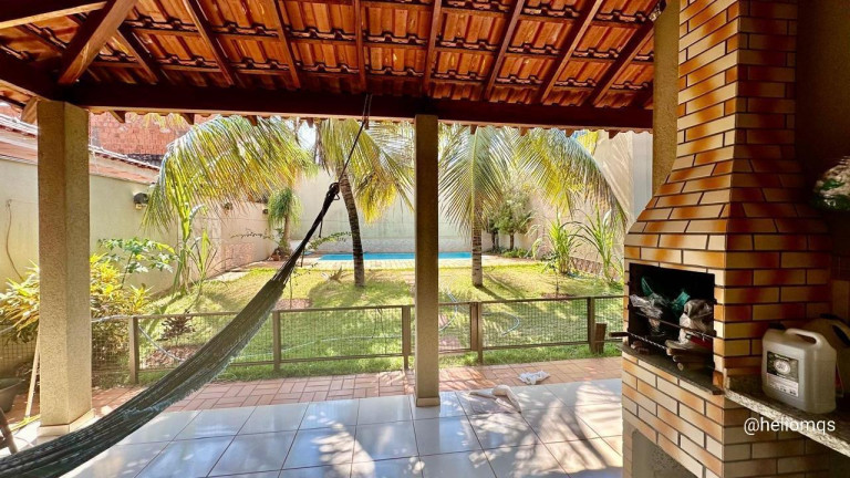 Imagem Casa com 3 Quartos à Venda, 110 m² em Jardim Bela Vista - Campo Grande