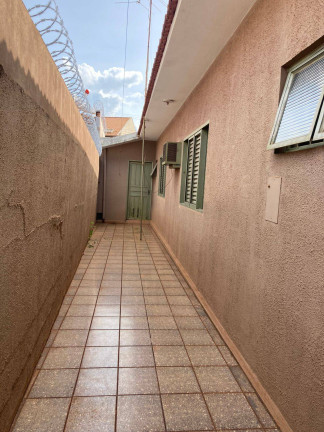 Imagem Casa com 3 Quartos à Venda, 300 m² em Vila Margarida - Ourinhos Imagem Casa com 3 Quartos à Venda, 300 m² em Vila Margarida - Ourinhos