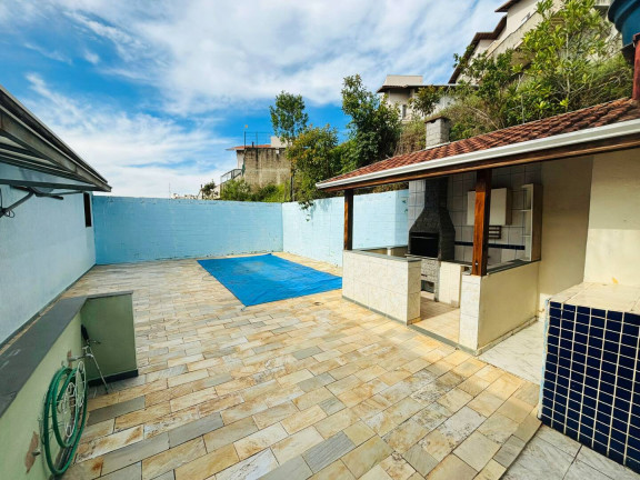 Imagem Casa com 2 Quartos à Venda, 300 m² em Santa Angela - Poços De Caldas Imagem Casa com 2 Quartos à Venda, 300 m² em Santa Angela - Poços De Caldas