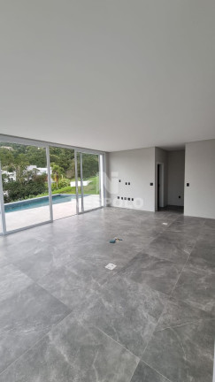 Imagem Casa à Venda, 522 m² em Ariribá - Balneario Camboriu Imagem Casa à Venda, 522 m² em Ariribá - Balneario Camboriu