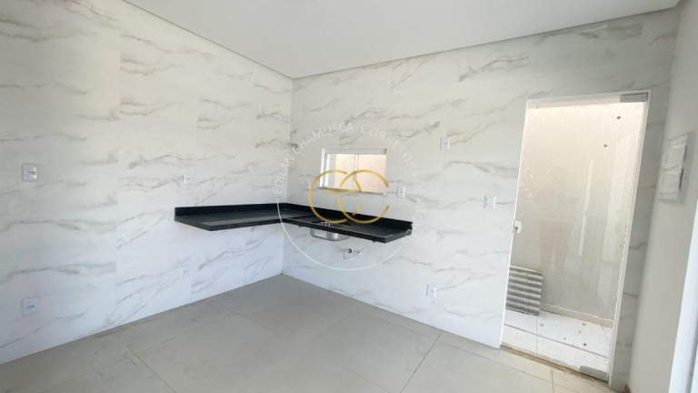 Imagem Casa de Condomínio com 4 Quartos à Venda, 176 m² em Catu De Abrantes (abrantes) - Camaçari