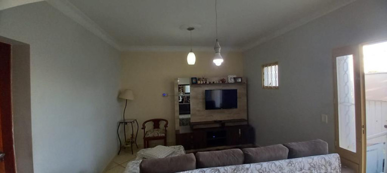Imagem Sobrado com 7 Quartos à Venda, 320 m² em Vila Rossi Borghi E Siqueira - Campinas