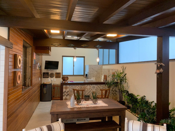 Imagem Apartamento com 4 Quartos à Venda, 220 m² em Centro - Florianópolis Imagem Apartamento com 4 Quartos à Venda, 220 m² em Centro - Florianópolis