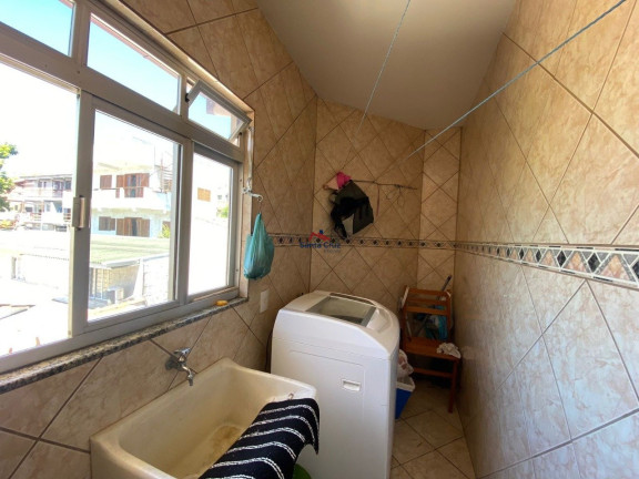Imagem Sobrado com 8 Quartos à Venda, 512 m² em Ingleses Do Rio Vermelho - Florianópolis Imagem Sobrado com 8 Quartos à Venda, 512 m² em Ingleses Do Rio Vermelho - Florianópolis