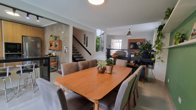 Imagem Casa com 4 Quartos à Venda, 220 m² em Jardim Maristela - Atibaia Imagem Casa com 4 Quartos à Venda, 220 m² em Jardim Maristela - Atibaia