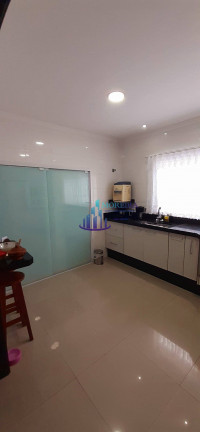 Imagem Casa com 2 Quartos à Venda, 250 m² em Caiçara - Praia Grande Imagem Casa com 2 Quartos à Venda, 250 m² em Caiçara - Praia Grande