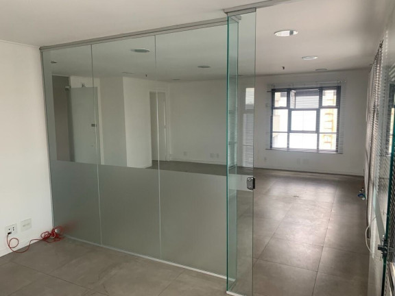 Sala Comercial à Venda, 86 m² em Vila Clementino - São Paulo