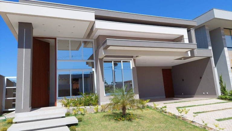 Casa com 3 Quartos à Venda, 477 m² em Condomínio Florais Itália - Cuiabá