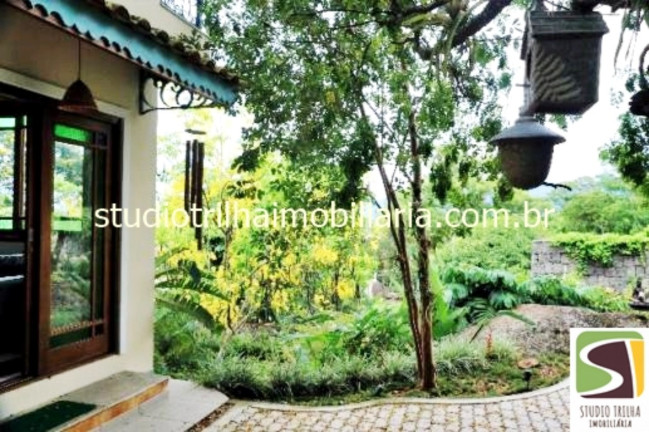 Imagem Casa com 5 Quartos à Venda, em Engenho D'água - Ilhabela Imagem Casa com 5 Quartos à Venda, em Engenho D'água - Ilhabela