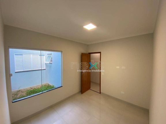 Imagem Casa com 3 Quartos à Venda, 102 m² em Vila Carlota - Campo Grande