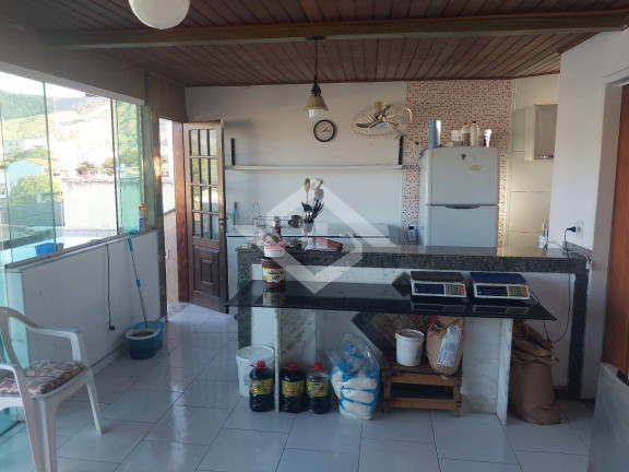 Imagem Casa com 3 Quartos à Venda, 245 m² em Campo Grande - Rio De Janeiro