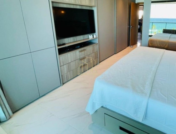 Imagem Imóvel com 4 Quartos à Venda, 242 m² em Jaguaribe - Salvador Imagem Imóvel com 4 Quartos à Venda, 242 m² em Jaguaribe - Salvador
