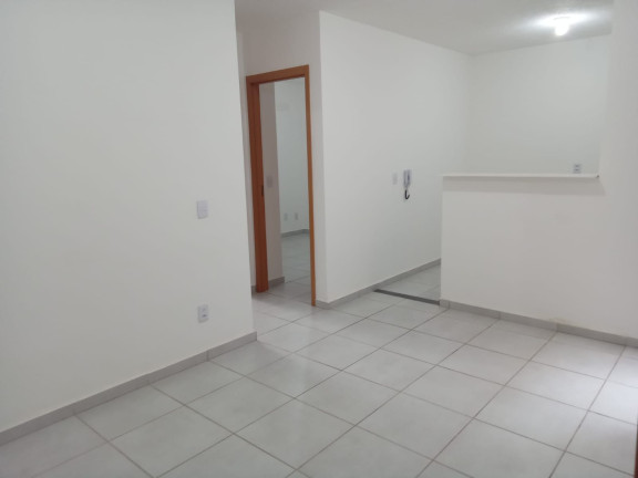Imagem Apartamento com 2 Quartos à Venda, 40 m² em Jardim Patrícia - Uberlândia