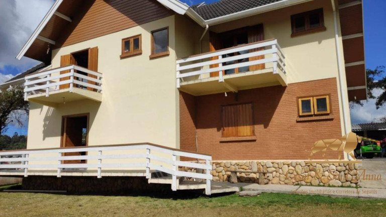 Casa com 4 Quartos para Temporada, 600 m² em Recanto Dubieux - Campos Do Jordão