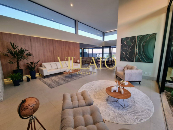Casa com 4 Quartos à Venda, 590 m² em Jardins Munique - Goiânia